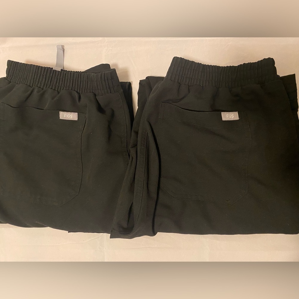 FIGS Scrubs Pants x2, Size: Medium